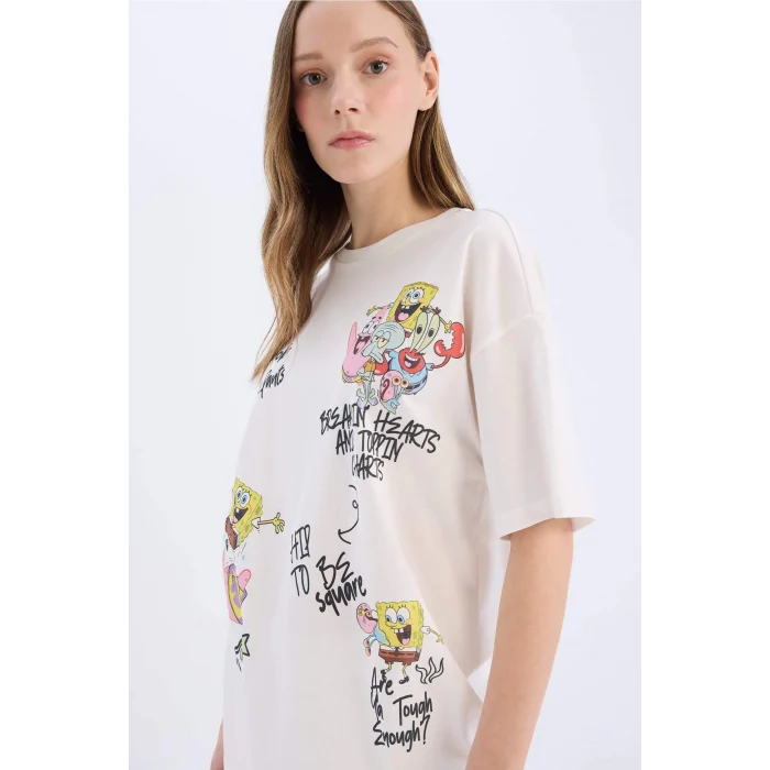 Defacto D9124 Beyaz Coool SpongeBob Oversize Geniş Kalıp Bisiklet Yaka Kısa Kollu Tişört