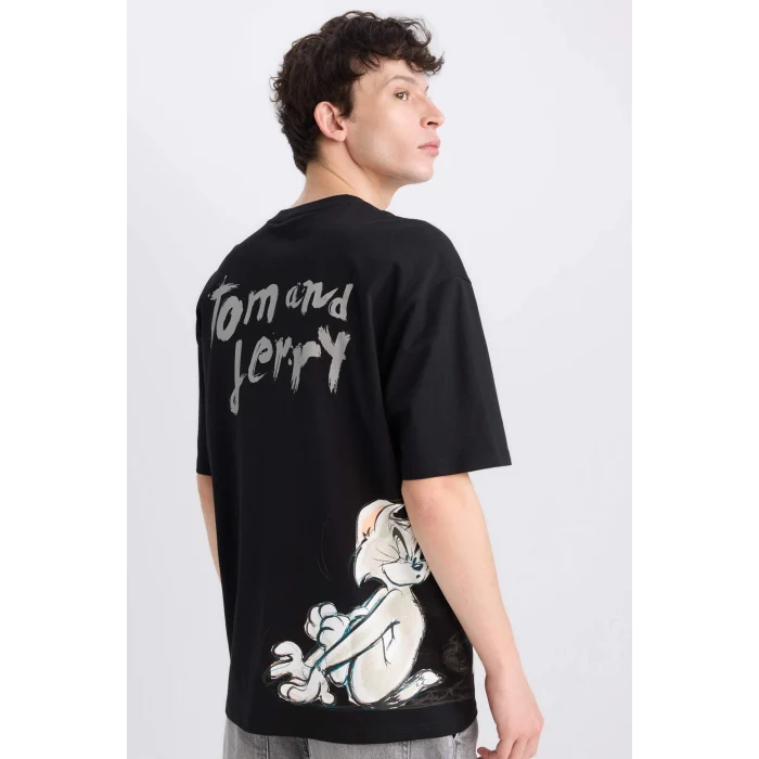 Defacto C1527 Siyah %100 Pamuk Tom & Jerry Oversize Geniş Kalıp Bisiklet Yaka Sırt Baskılı Kısa Kollu Tişört