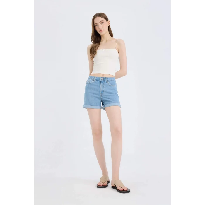 Defacto A1959 Mavi Normal Bel Katlamalı Paça Jean Şort