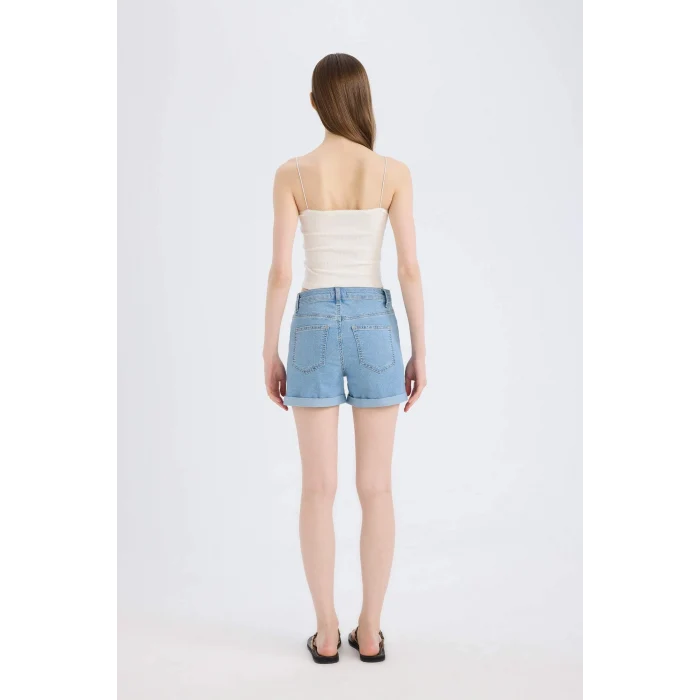 Defacto A1959 Mavi Normal Bel Katlamalı Paça Jean Şort