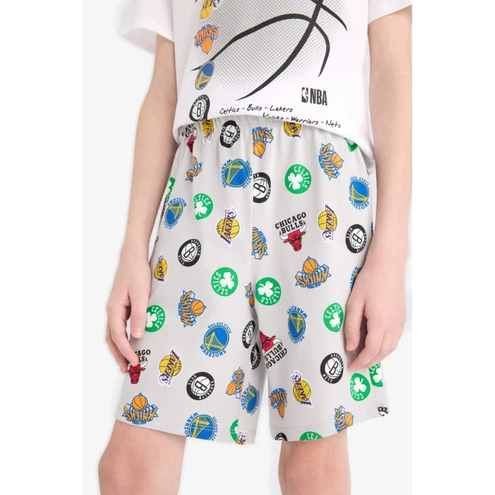Defacto E2700 Beyaz Erkek Çocuk NBA Current Teams Pijama Takımı Kısa Kollu Üst Şort