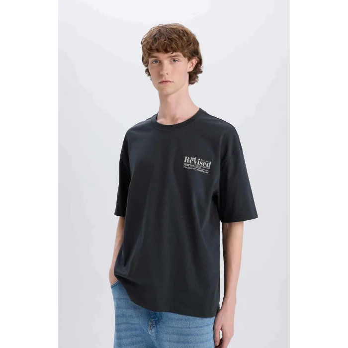 Defacto E3799 Antrasit %100 Pamuk Oversize Geniş Kalıp Bisiklet Yaka Sırt Baskılı Kısa Kollu Tişört