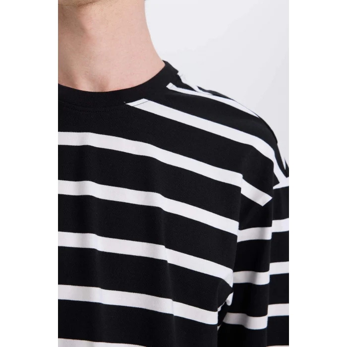 Defacto E1160 Siyah %100 Pamuk Boxy Fit Bisiklet Yaka Çizgili Kısa Kollu Tişört