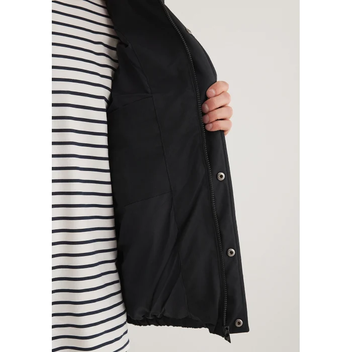 Mavi 0110474-900 Dik Yaka Siyah Mont