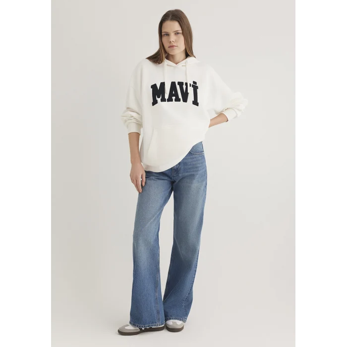 Mavi 1S10175-80194 Mavi Logo Patchli Beyaz Sweatshirt