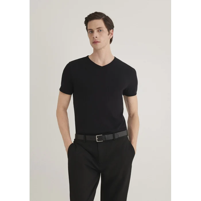 Mavi 063748-900 Ribana Detaylı V Yaka Siyah Tişört