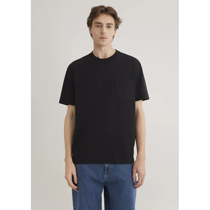 Mavi 066248-900 Cep Detaylı Siyah Tişört