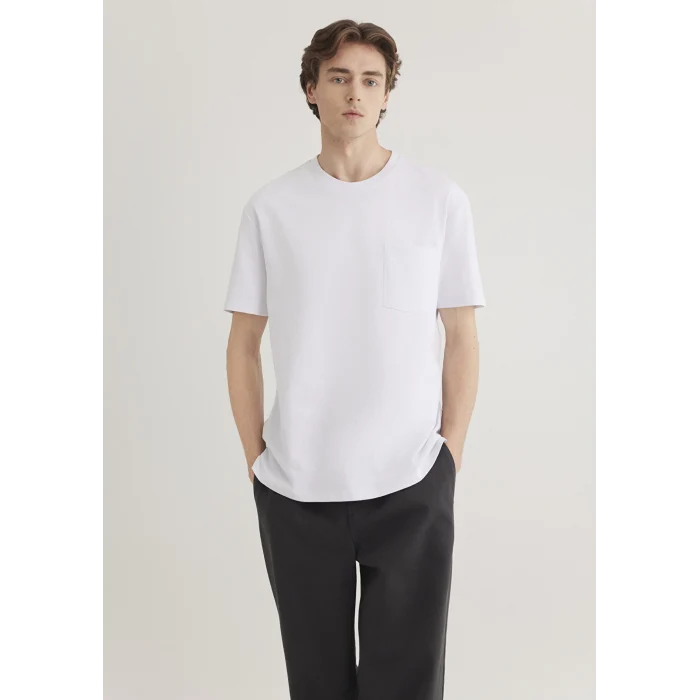 Mavi 066248-620 Cep Detaylı Beyaz Basic Tişört