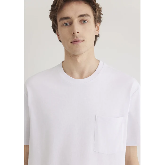 Mavi 066248-620 Cep Detaylı Beyaz Basic Tişört