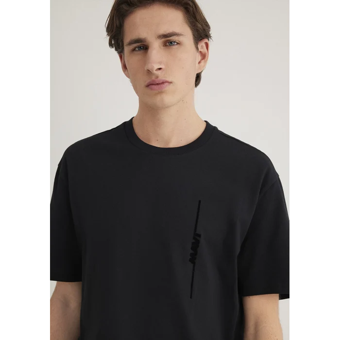 Mavi 0611313-900 Mavi Logo Sırt Baskılı Siyah Tişört