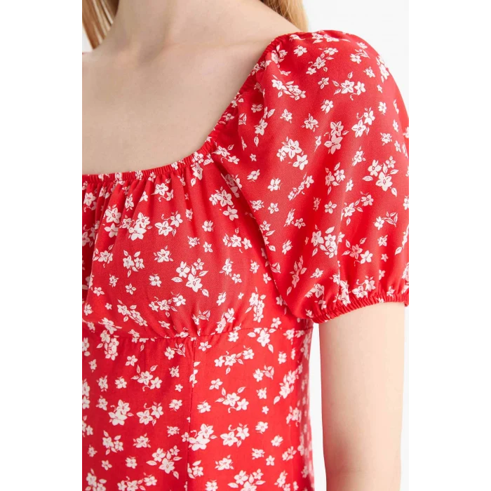 Defacto E0873 Kırmızı Coool Kare Yaka Çiçek Desenli Viskon Kısa Kollu Mini Elbise