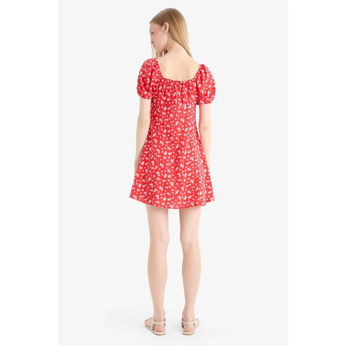 Defacto E0873 Kırmızı Coool Kare Yaka Çiçek Desenli Viskon Kısa Kollu Mini Elbise