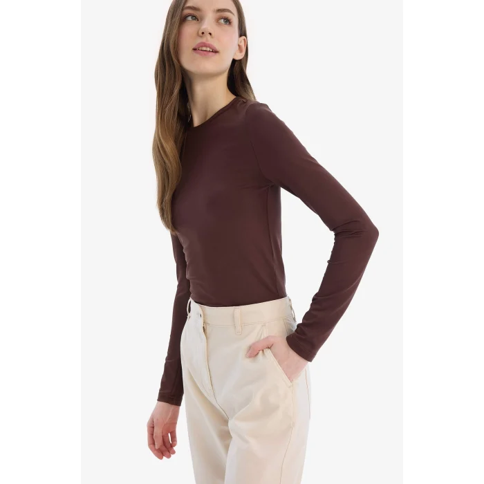Defacto D0199 Kahve Fitted Bisiklet Yaka Basic Düz Uzun Kollu Tişört