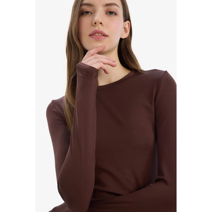 Defacto D0199 Kahve Fitted Bisiklet Yaka Basic Düz Uzun Kollu Tişört