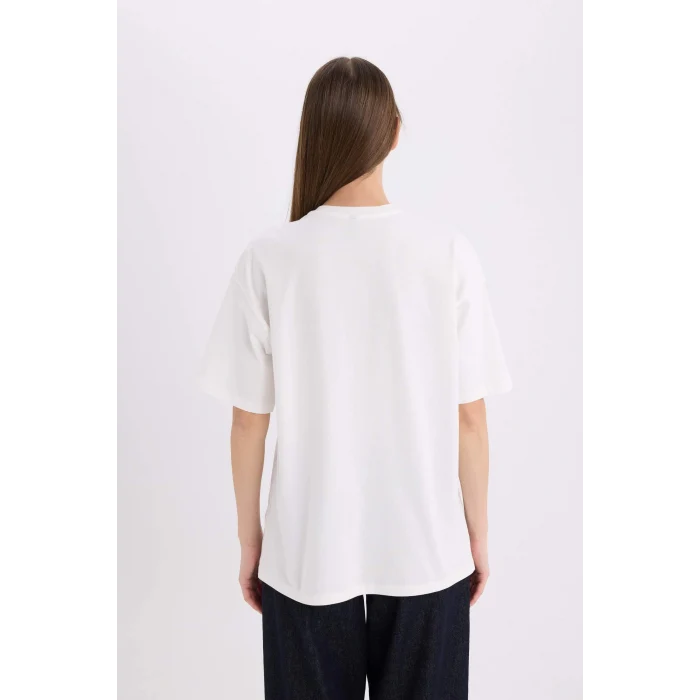 Defacto E5055 Ekru Oversize Geniş Kalıp Bisiklet Yaka Baskılı Kısa Kollu Tişört