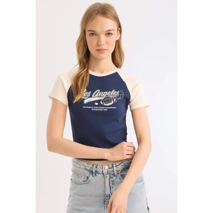 Defacto E0656 Lacivert Coool Fitted Bisiklet Yaka Baskılı Fitilli Kaşkorse Kısa Kollu Tişört