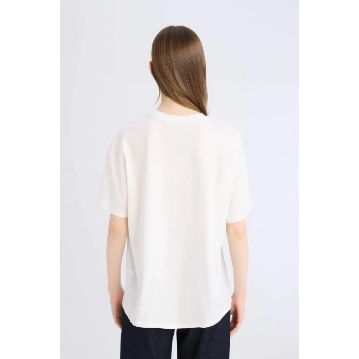 Defacto E5993 Beyaz Oversize Geniş Kalıp Bisiklet Yaka Baskılı Kısa Kollu Tişört