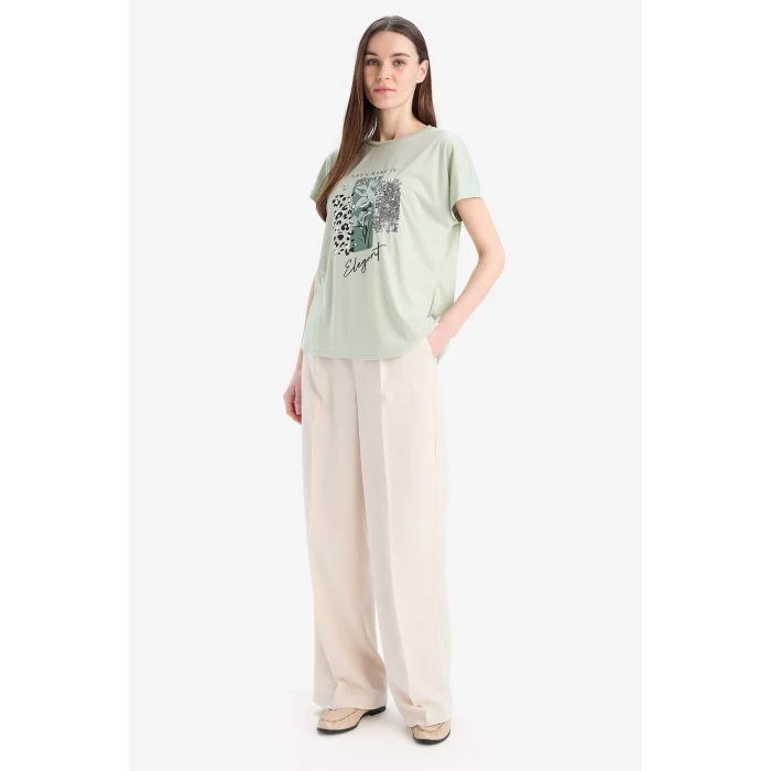 Defacto D8926 Yeşil  Bisiklet Yaka Baskılı Yarasa Kollu Tişört