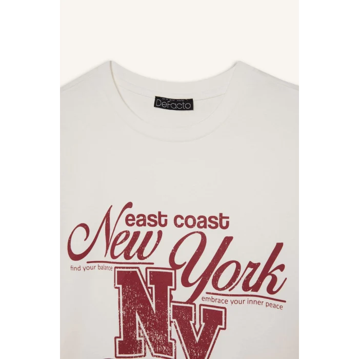 Defacto E5993 Beyaz Oversize Geniş Kalıp Bisiklet Yaka Baskılı Kısa Kollu Tişört