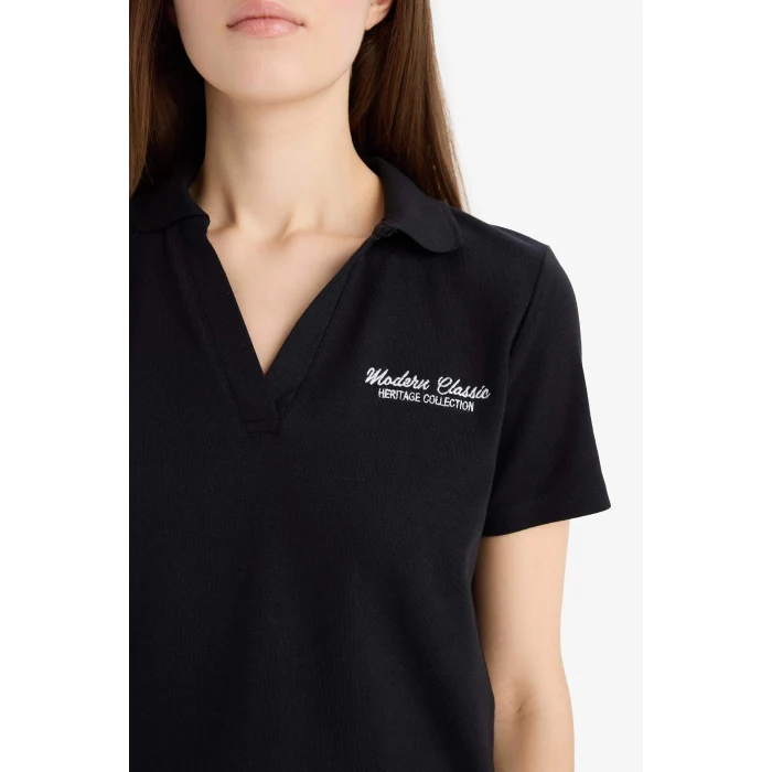 Defacto E5150 Siyah Slim Fit Dar Kesim Polo Yaka Nakış Baskı Baskılı Modal Kısa Kollu Tişört