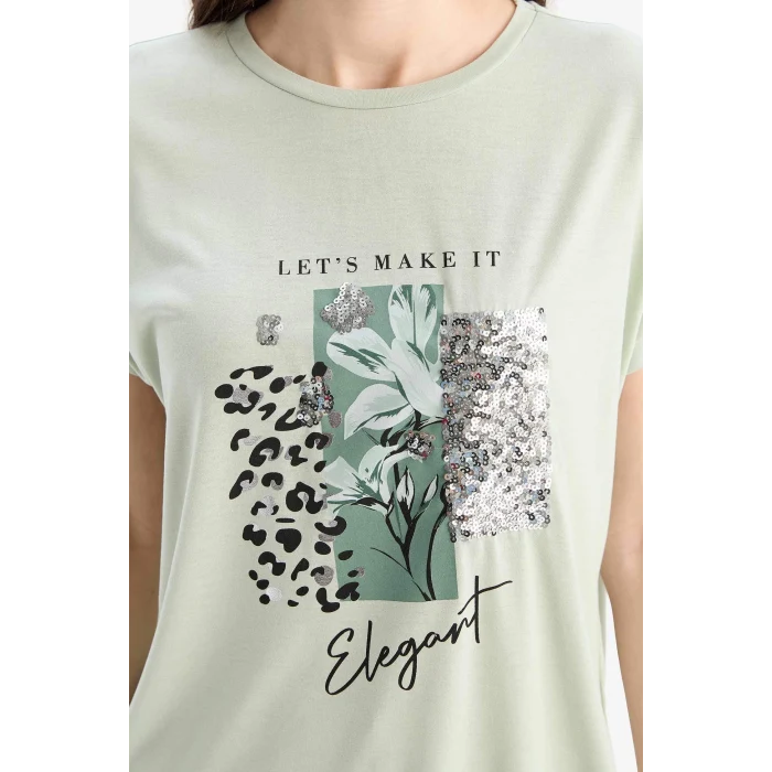 Defacto D8926 Yeşil  Bisiklet Yaka Baskılı Yarasa Kollu Tişört