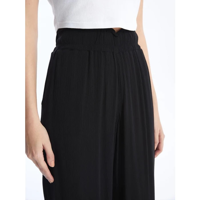 LCWAIKIKI Classic Siyah Beli Lastikli Dokulu Geniş Paça Kadın Pantolon