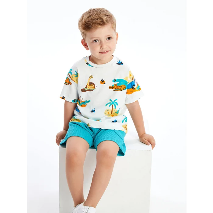 LCW Kids Ekru Bisiklet Yaka Baskılı Erkek Bebek Tişört ve Şort 2li Takım