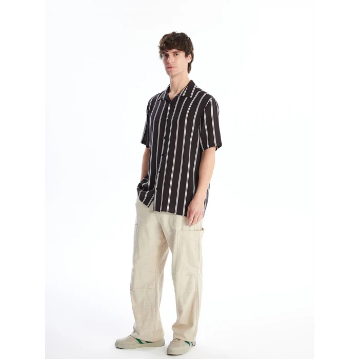 XSIDE Siyah Regular Fit Kısa Kollu Çizgili Poplin Erkek Gömlek