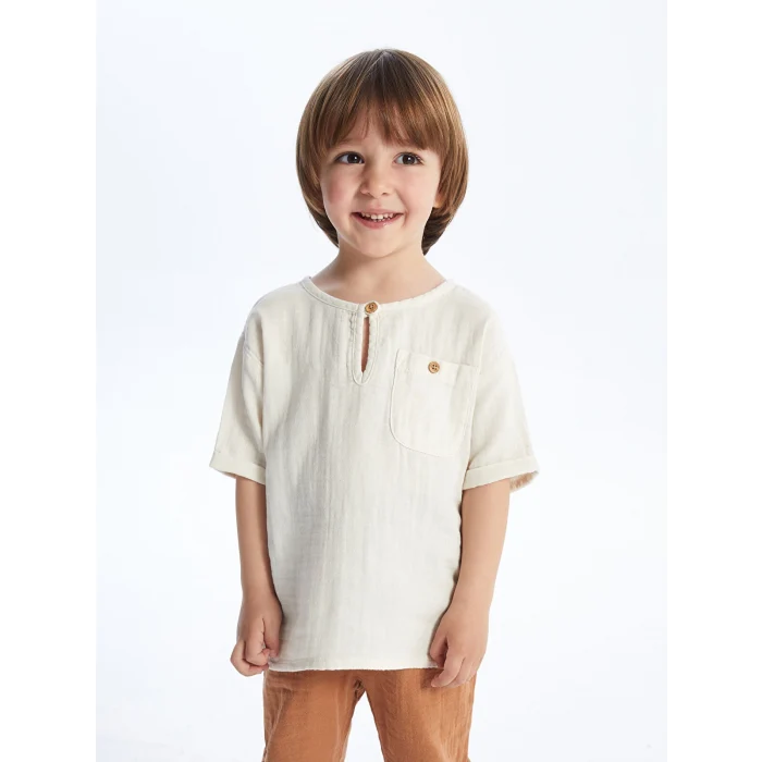 LCW Kids Bej Bisiklet Yaka Kısa Kollu Erkek Bebek Tişört ve Pantolon 2li Takım