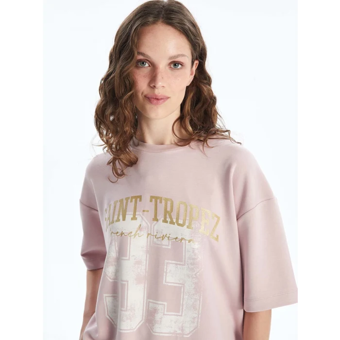 LCW Vision Pembe Bisiklet Yaka Baskılı Kısa Kollu Oversize Kadın Tişört