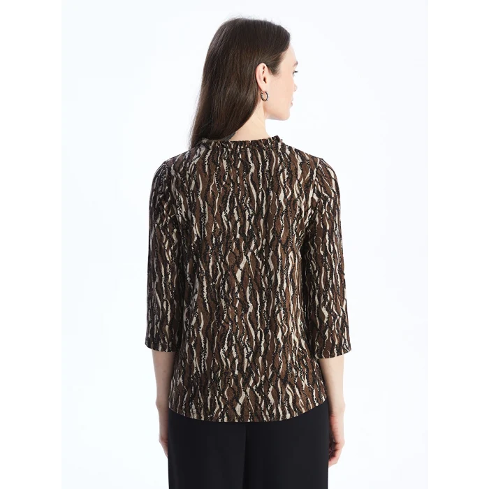 LCW Grace Kahverengi Bağlamalı Yaka Desenli Kadın Tişört