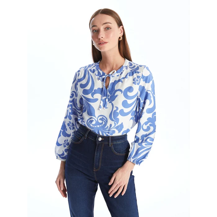 LCWAIKIKI Classic Lacivert Bağlamalı Yaka Çiçekli Uzun Kollu Kadın Bluz