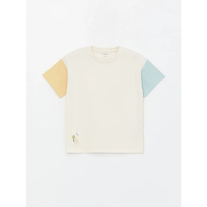 LCW Kids Bej Bisiklet Yaka Kısa Kollu Erkek Bebek Tişört ve Şort 2li Takım