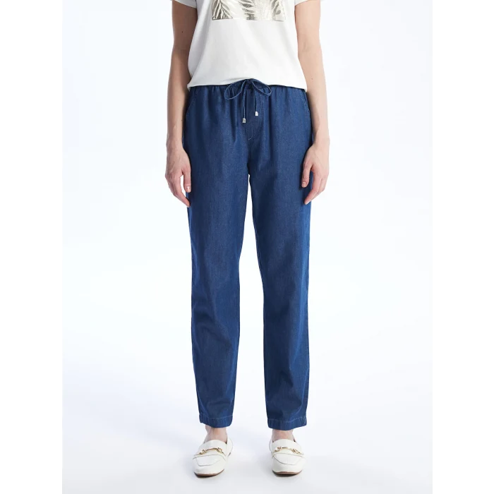 LCWAIKIKI Classic Mavi Beli Lastikli Carrot Fit Kadın Jean Pantolon