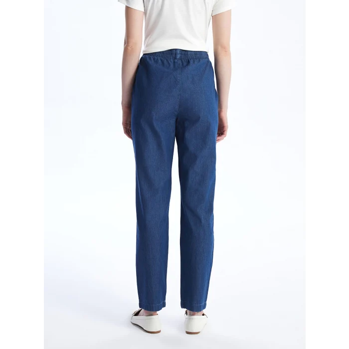 LCWAIKIKI Classic Mavi Beli Lastikli Carrot Fit Kadın Jean Pantolon