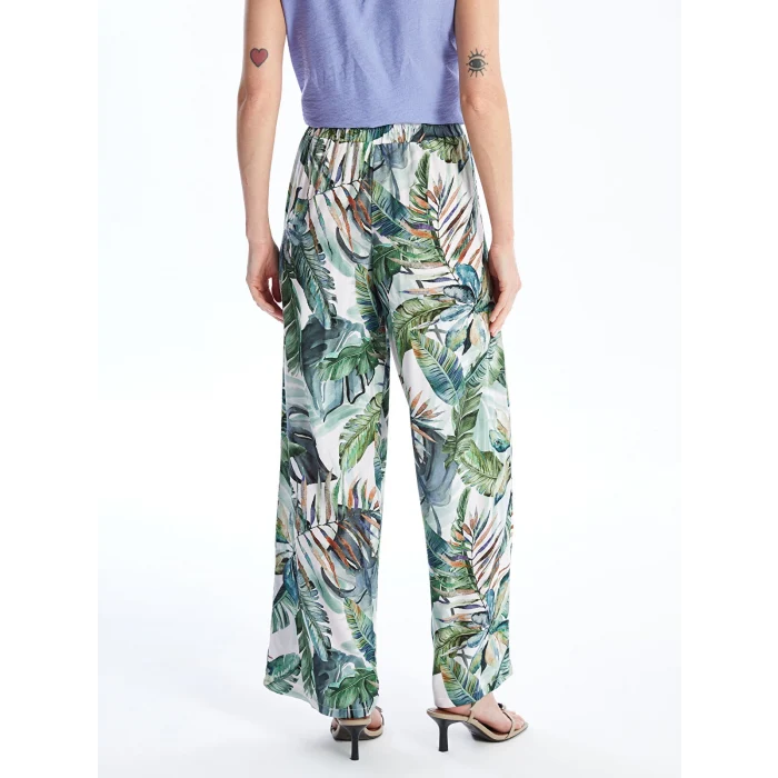 LCWAIKIKI Classic Beyaz Beli Lastikli Rahat Kalıp Desenli Kadın Pantolon