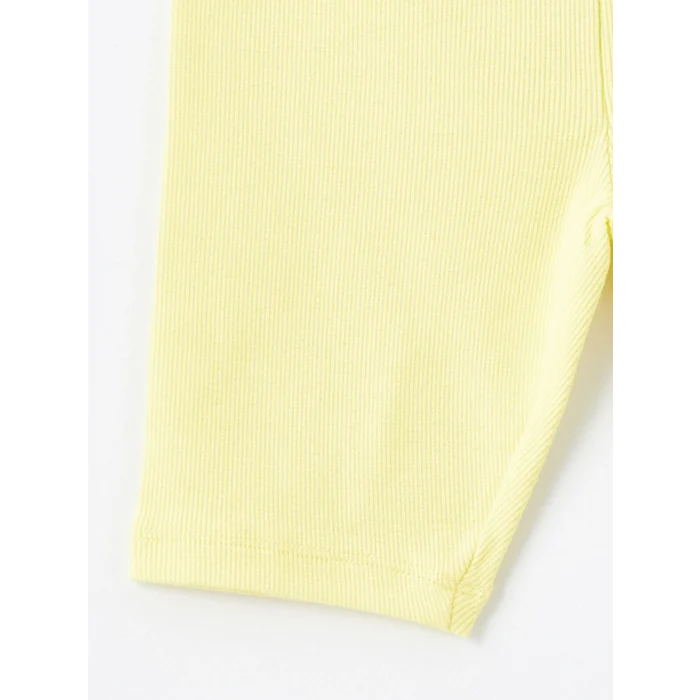 LCW Kids Ekru Bisiklet Yaka Kız Bebek Bluz ve Şort 2li Takım