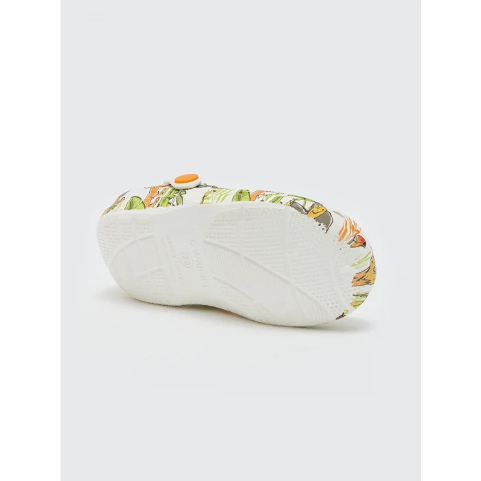 LCW STEPS Beyaz Baskılı Erkek Çocuk Plaj Sandaleti