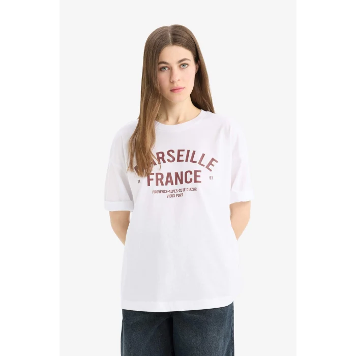 Defacto E2795 Beyaz Oversize Geniş Kalıp Bisiklet Yaka Baskılı Penye Kısa Kollu Tişört