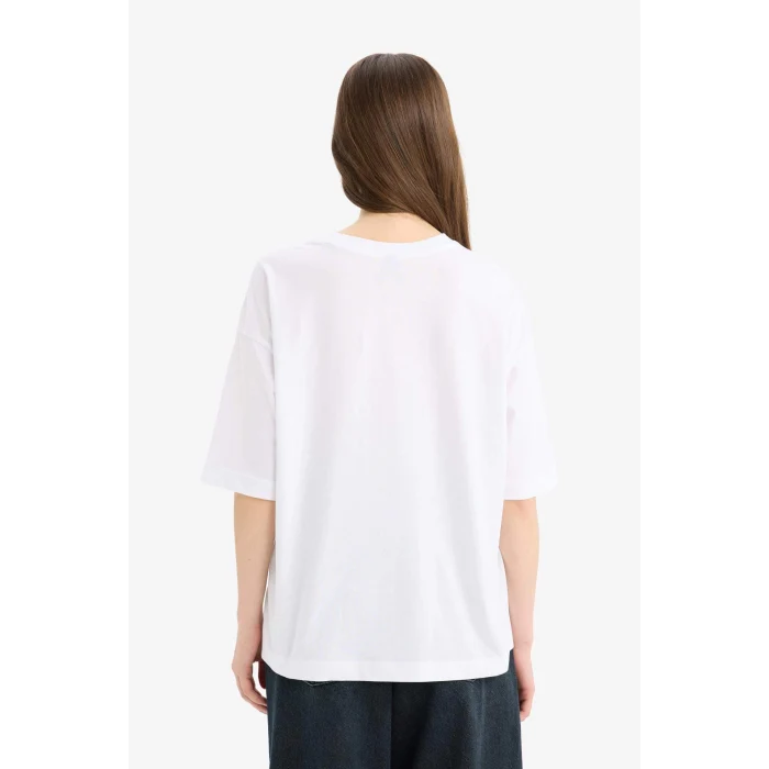 Defacto E2795 Beyaz Oversize Geniş Kalıp Bisiklet Yaka Baskılı Penye Kısa Kollu Tişört