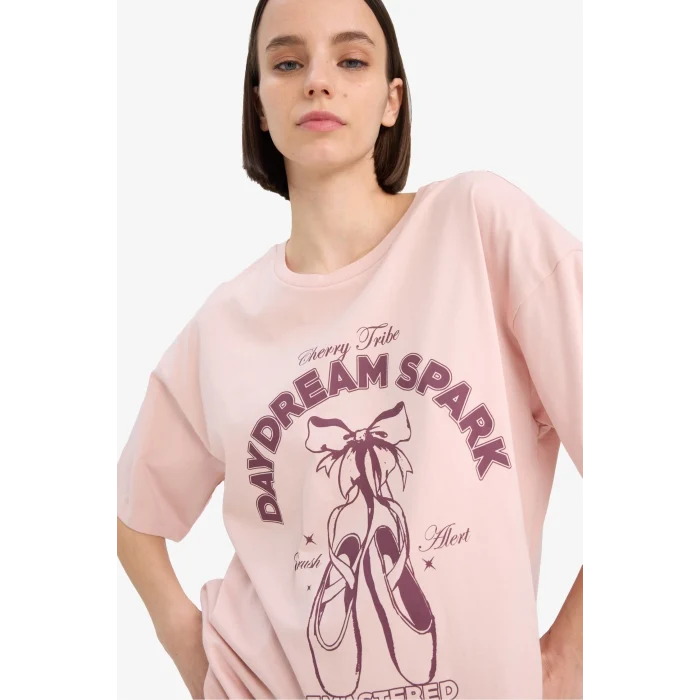 Defacto E7636 Bordo Coool Oversize Geniş Kalıp Bisiklet Yaka Baskılı Kısa Kollu Tişört