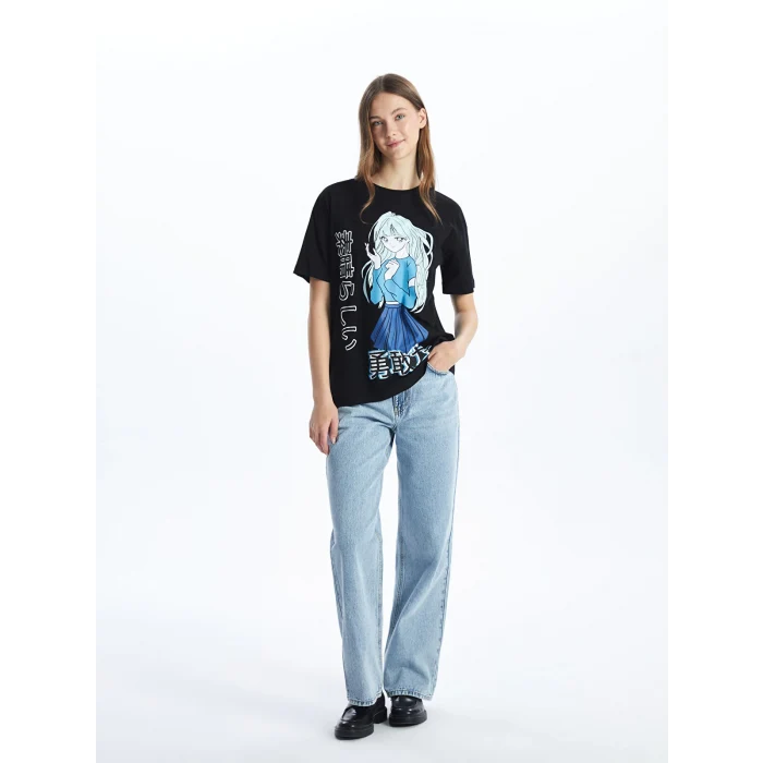 XSIDE Siyah Bisiklet Yaka Anime Baskılı Kadın Tişört