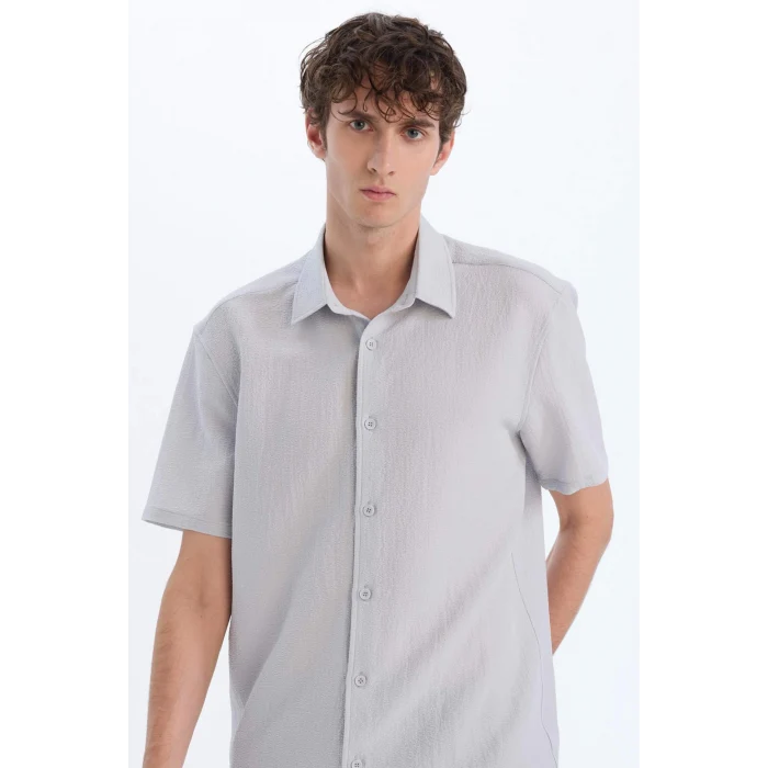 Defacto E1223 Gri Regular Fit Polo Yaka Krinkıl Yazlık Kısa Kollu Gömlek