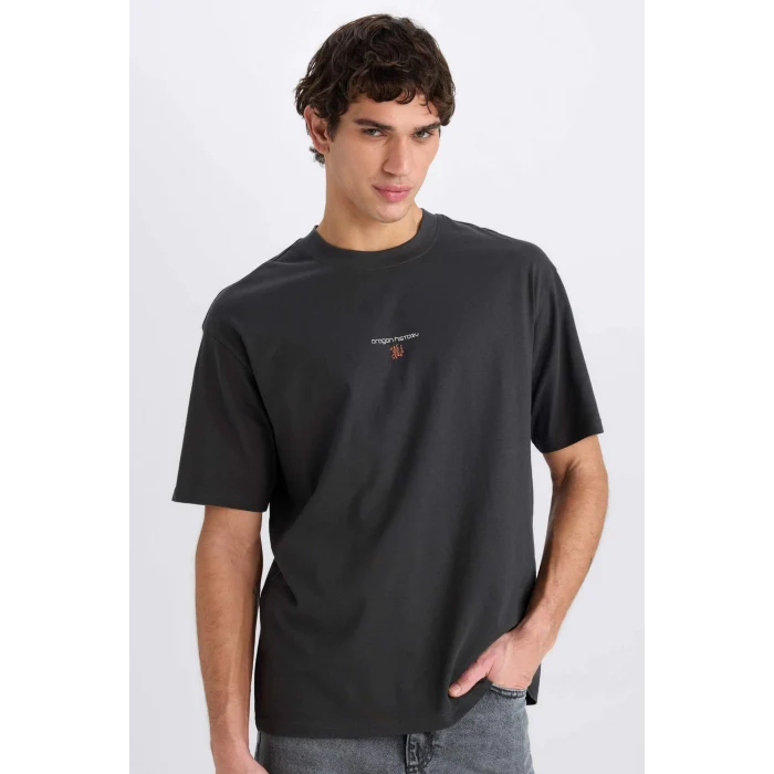 Defacto E0908 Antrasit %100 Pamuk Boxy Fit Bisiklet Yaka Sırt Baskılı Kısa Kollu Tişört