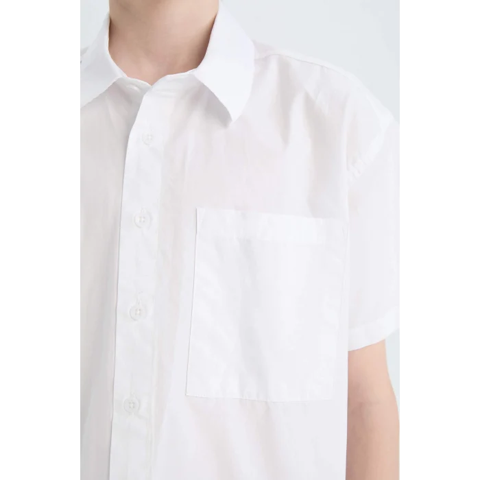 Defacto E1588 Beyaz Erkek Çocuk Oversize Geniş Kalıp Polo Yaka Paraşüt Kısa Kollu Gömlek