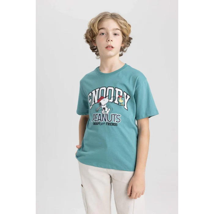 Defacto C0514 Yeşil Erkek Çocuk Snoopy Bisiklet Yaka Kısa Kollu Tişört