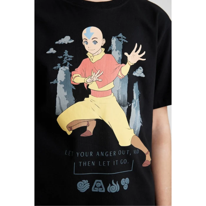 Defacto C0381 Siyah Erkek Çocuk Avatar the Last Airbender Bisiklet Yaka Kısa Kollu Tişört