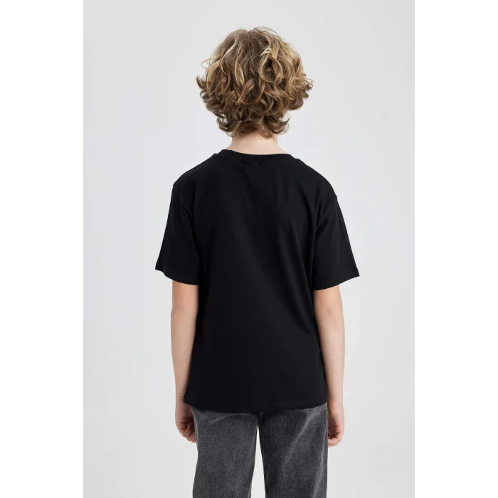 Defacto C0381 Siyah Erkek Çocuk Avatar the Last Airbender Bisiklet Yaka Kısa Kollu Tişört