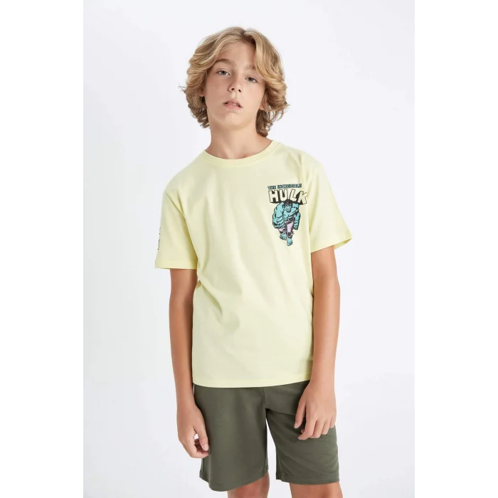 Defacto C4259 Sarı Erkek Çocuk Marvel Comics Bisiklet Yaka Kısa Kollu Tişört