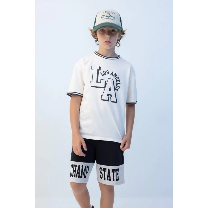 Defacto C3900 Ekru Erkek Çocuk Oversize Geniş Kalıp Bisiklet Yaka Baskılı Kısa Kollu Tişört